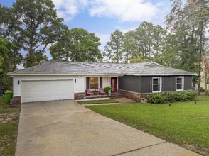Building Photo - 7835 Wessex Ln