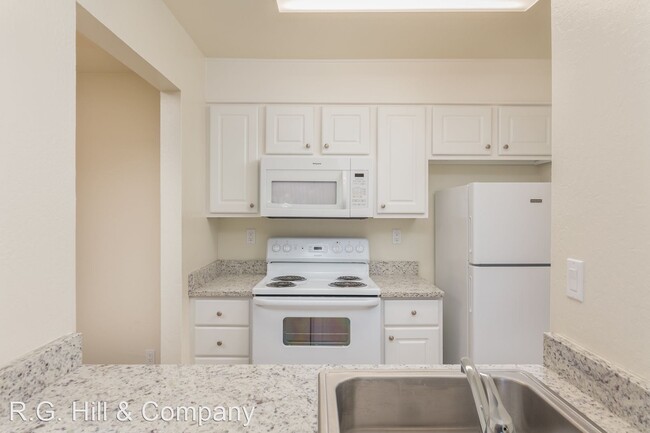 Building Photo - 1336 Boulevard Way
