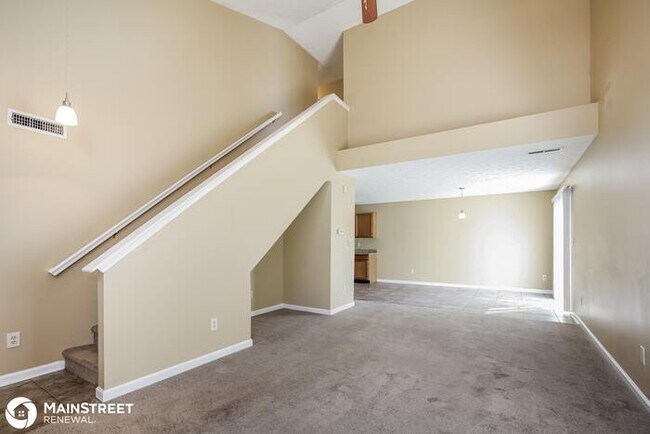 Building Photo - 5003 Lewiston Dr
