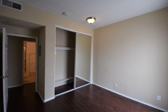 Foto del edificio - 425 N Alvarado St