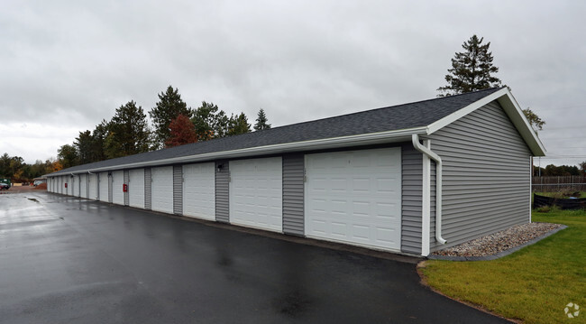 garages - Woodland Estates