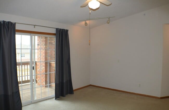 Foto del edificio - $1,125 | 2 Bedroom, 1 Bathroom Condo | No Pets | Available for an April 16th, 2026 Move In!*