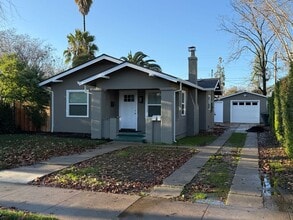Building Photo - 509 Sierra Blvd