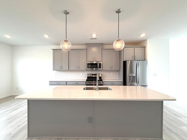 Photo - 2310 Donnelly Hls Ln Townhome