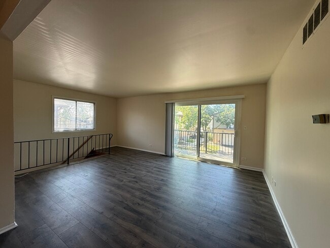 Building Photo - 6258 Gold Cir