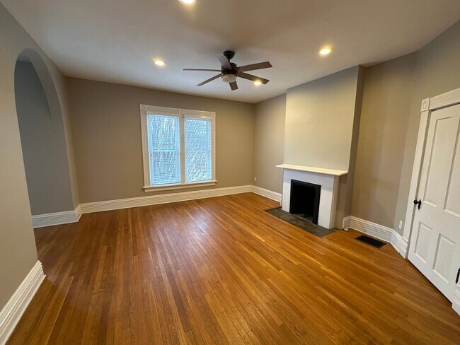 Foto del edificio - W King Ave 101-101.5 MLR