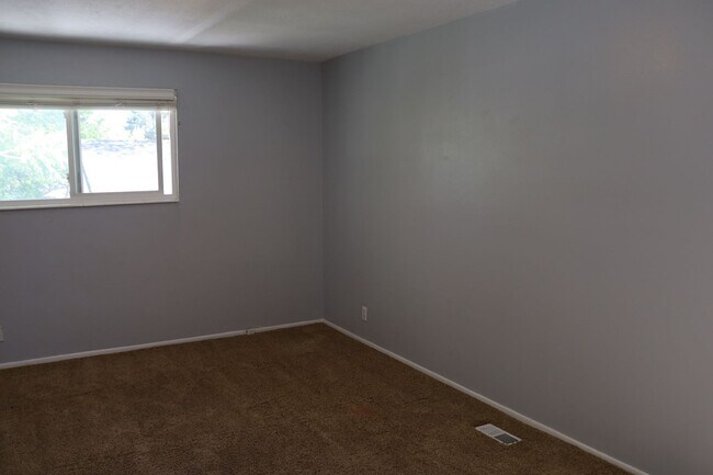 Building Photo - Malibu Duplex