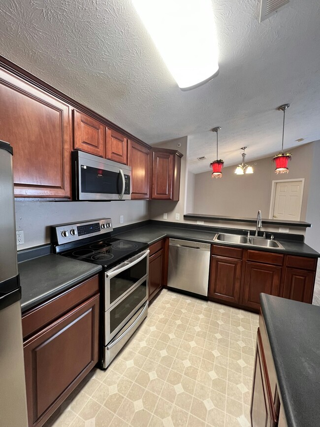 Foto del edificio - 3126 Alexander Pl