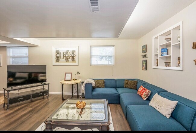 Foto del edificio - 33451 N Sears Blvd