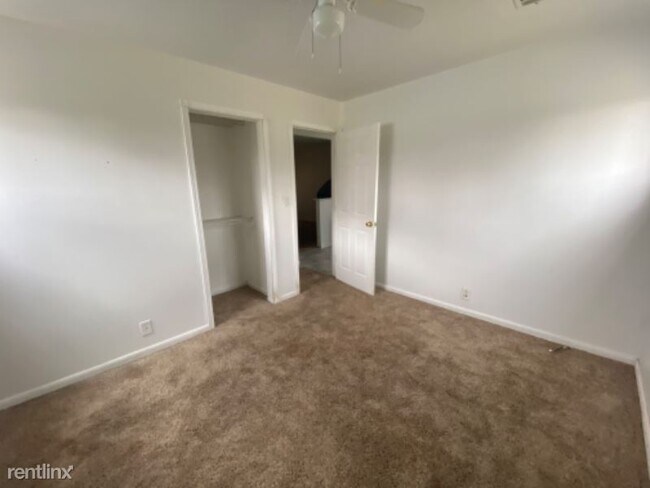 Building Photo - 2 br, 1 bath House - 1238 E Alma Ave