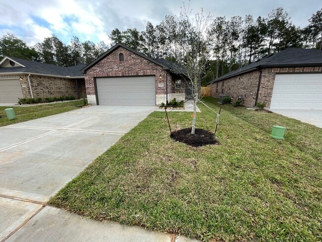Building Photo - **Pre-Leasing**  LEASE IT NOW! Three Bedroom | Two Bathroom Home in Conroe