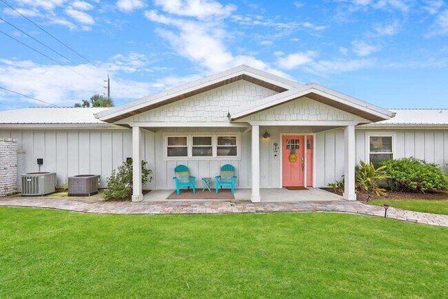Building Photo - 7201 A1A S