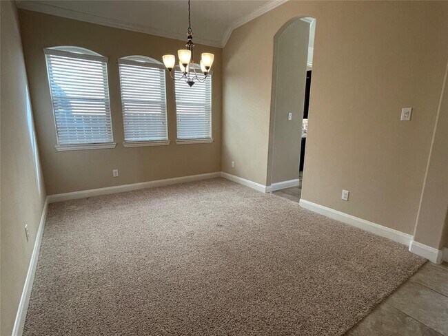 Building Photo - 10930 Walts Run Ln