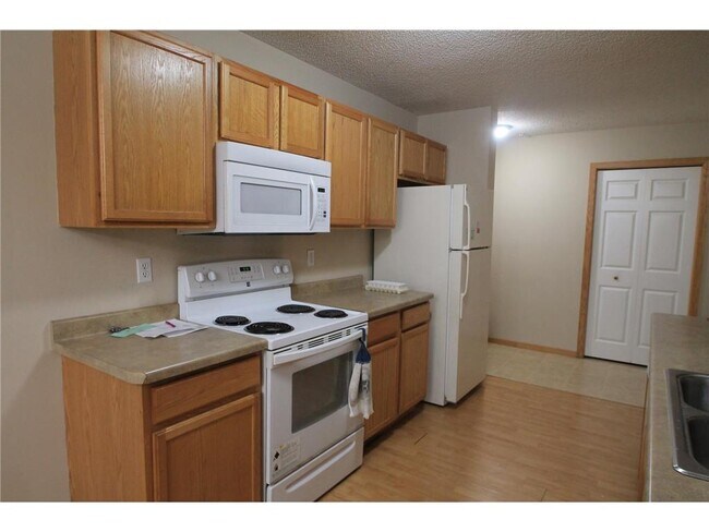 Foto del edificio - 14975 Pinto Ln