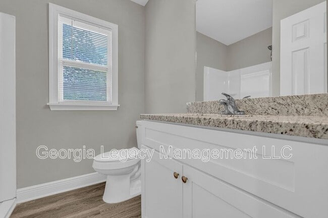 Building Photo - 36 Andrews Ct