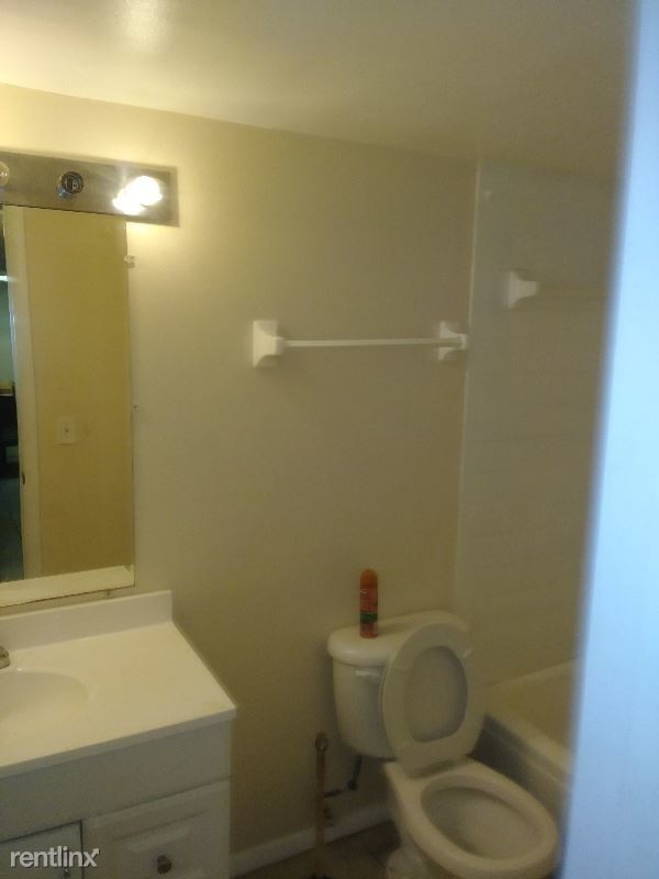 Foto del edificio - 7680 Forest City Rd