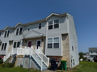 Building Photo - 132 Rosie Dr