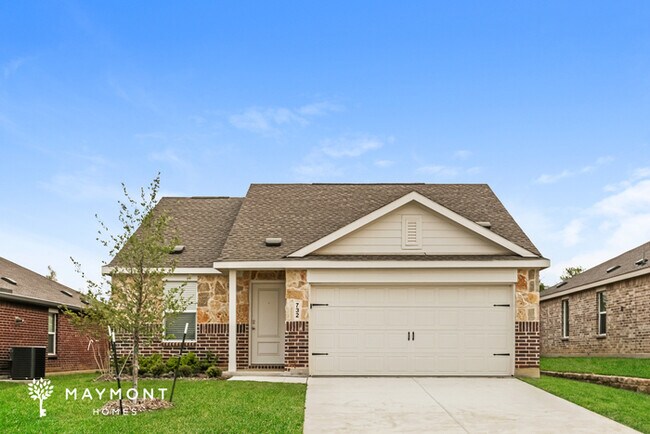 Building Photo - 732 Dressage Ln