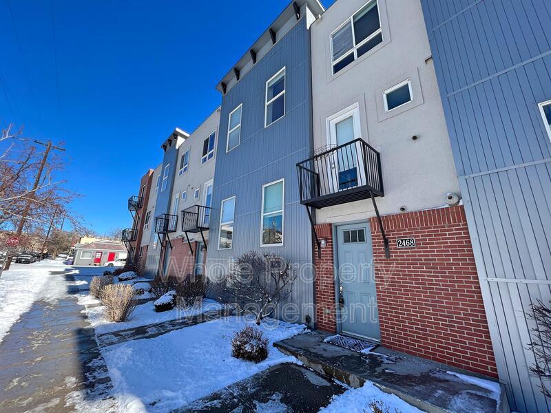 Foto principal - 2468 Decatur St