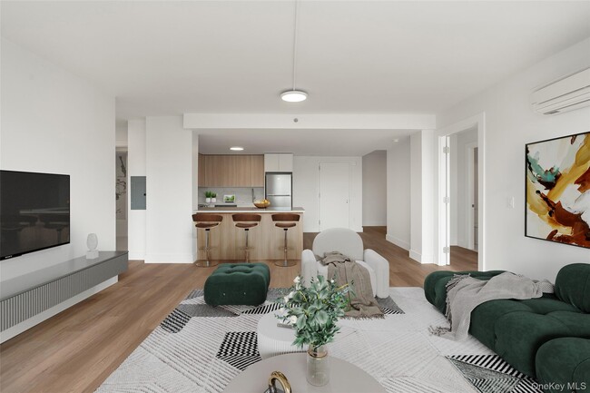 Building Photo - 10 Lyon Pl