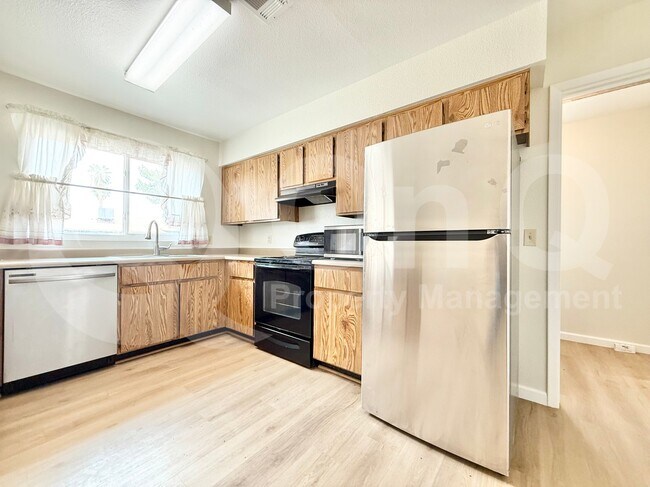 Foto del edificio - 517 W Highland St