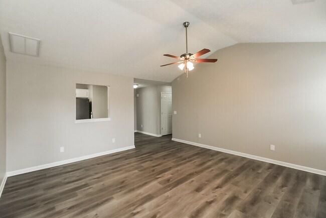 Building Photo - 11570 Vinea Ln