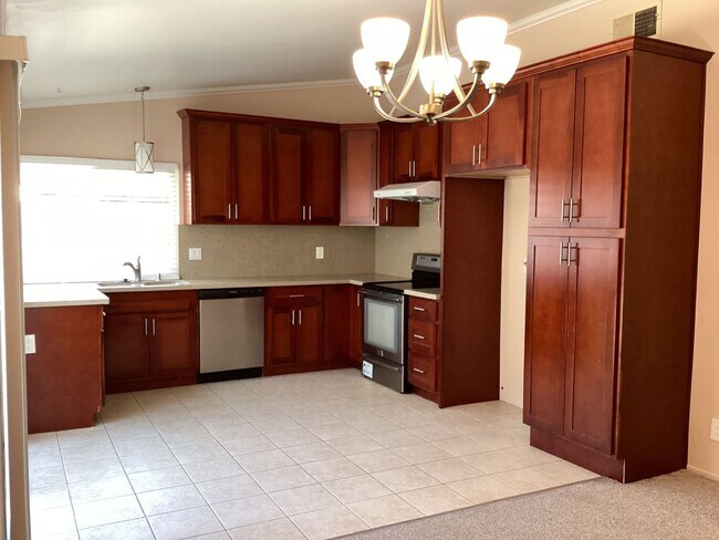 Building Photo - 32693 Bucks Lake Ln
