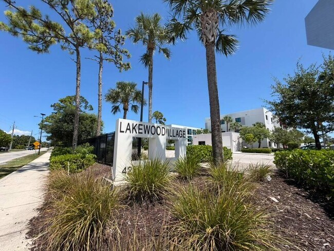 Foto del edificio - 4290 Lakewood Rd