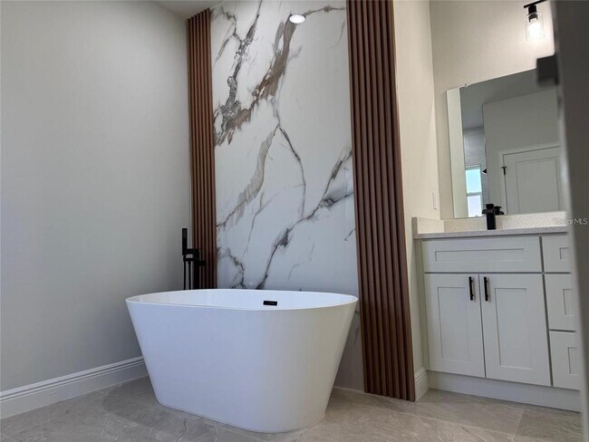 Foto del edificio - 2406 SW 163rd Pl