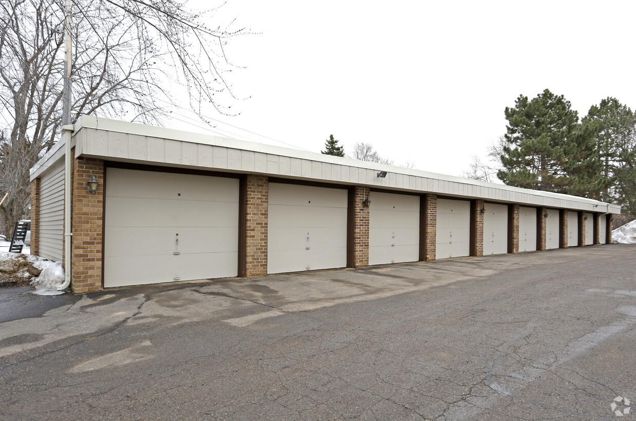 Garage Parking - South Oaks Apartments