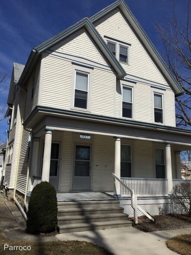 Primary Photo - 937 Columbia Ave