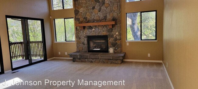 Building Photo - 5 br, 3 bath House - 11 Overhill Ct