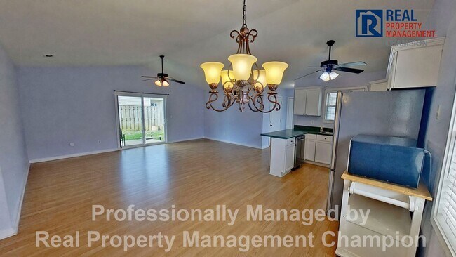 Foto del edificio - 3 BD/2 BA Open Plan with Vaulted Ceiling in Ogden
