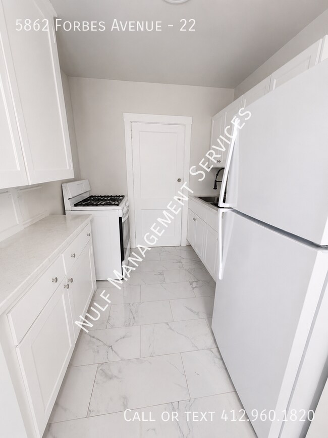 Foto del edificio - 5862 Forbes Ave