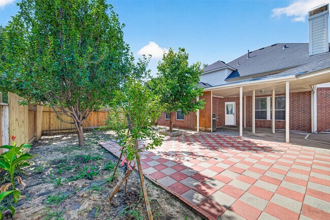 Foto del edificio - 17611 Haywood Oaks Dr