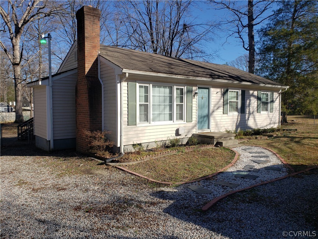 Primary Photo - 9906 Family Ln