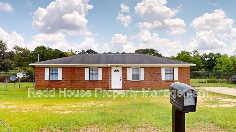 Foto principal - 204 Lowery St