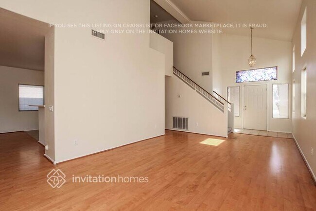 Foto del edificio - 14530 N 87th Ave