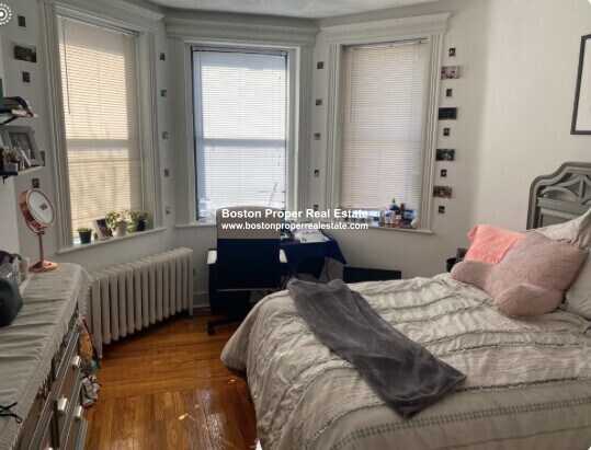 Bedroom 2 - 64 Charlesgate E