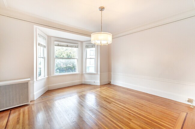 Foto del edificio - 2921 Washington St