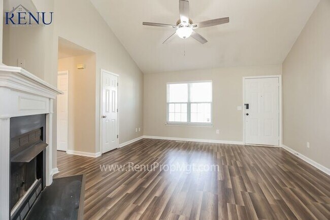 Building Photo - 3BR/2BA Home located in a cul-de-sac w/ fe...
