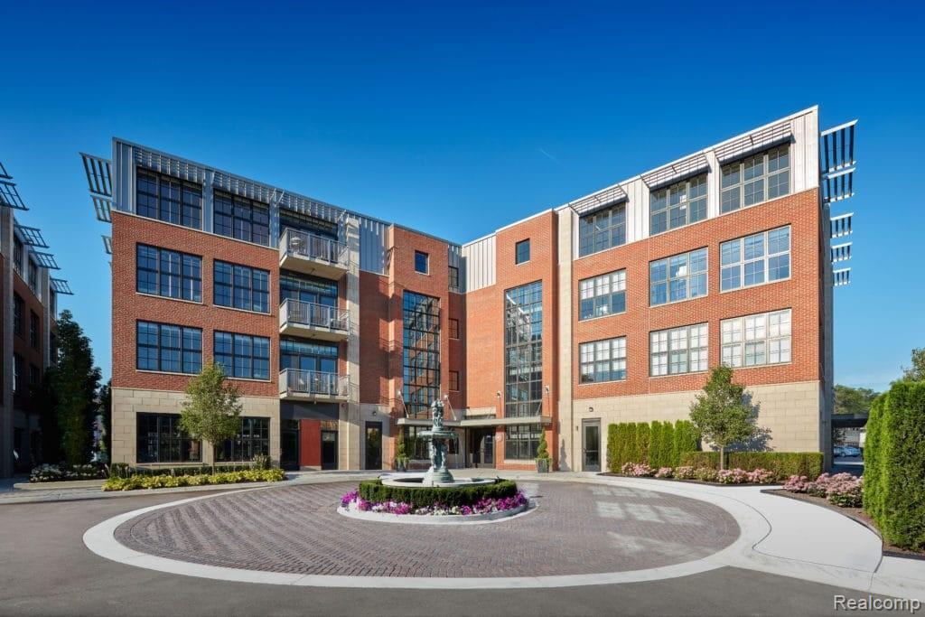 Foto principal - 375 S Eton St