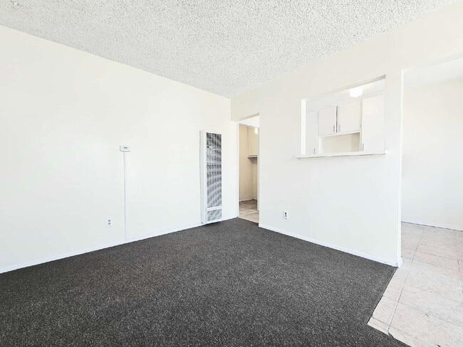 Building Photo - Spacious 1-Bedroom Home with Large Yard!!!
