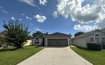 Building Photo - 10149 Laxton St