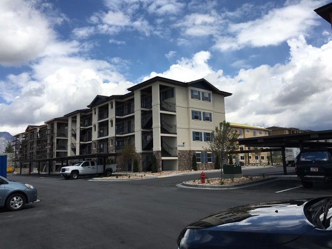 Building Photo - 1026 N 1090 W St