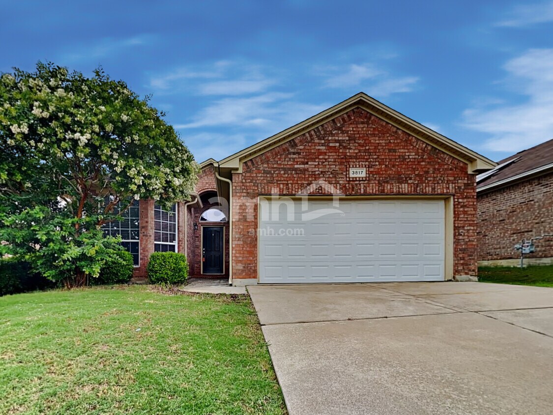 Foto principal - 3817 Old Richwood Ln