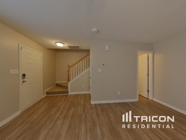 Building Photo - 5748 Fairchase Avenue Charlotte NC
