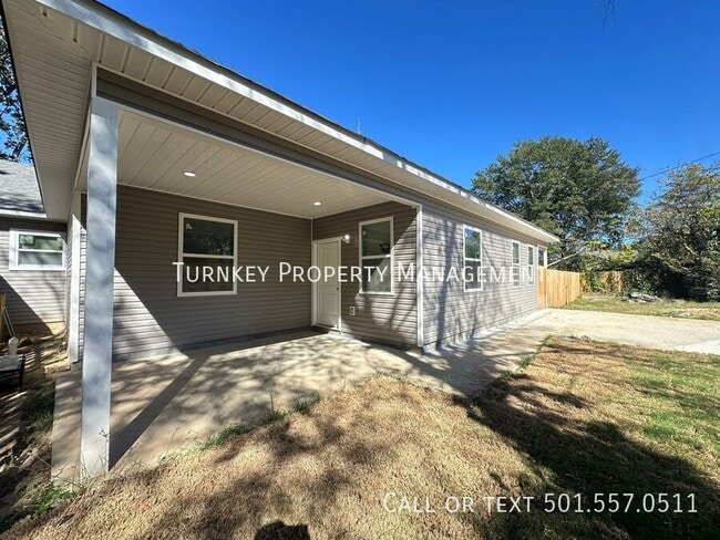 Building Photo - 1724 Parker St