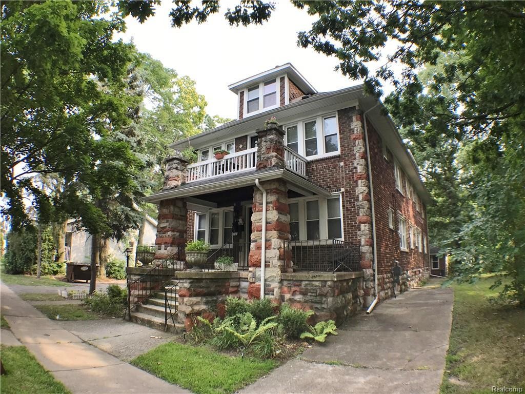 Primary Photo - 233 Fielding St