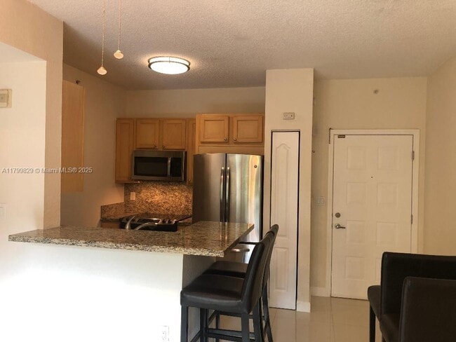Foto del edificio - 6001 SW 70th St